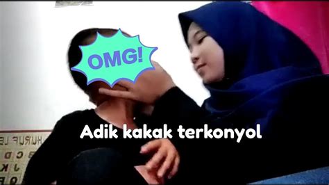 Bokep Indo Ngentot Teman Kakak Cantik Pegawai Alfamart